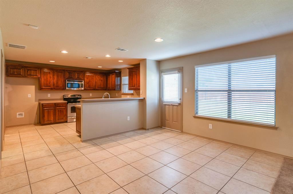 Fossil Park IV - Residential Lease