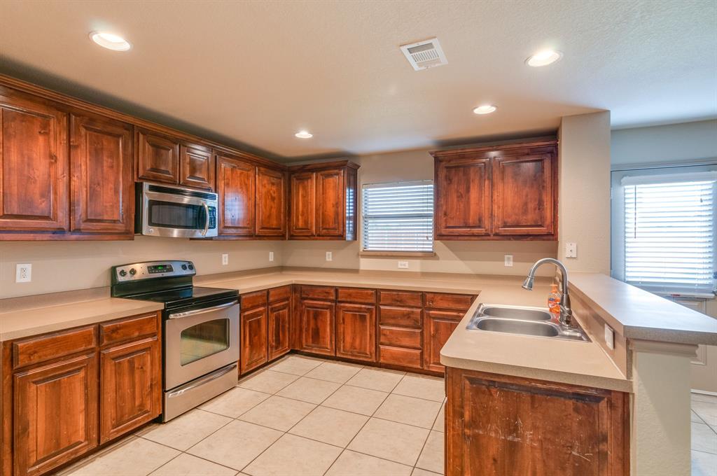 Fossil Park IV - Residential Lease