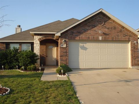 4645 Pangolin Drive Fort Worth TX 76244