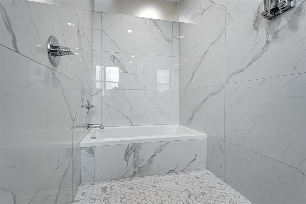 Lofts on Cedar Spgs - Residential