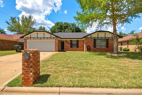 Photo of 2842 Rex Allen Drive, Abilene, TX 79606 (MLS # 21330442)