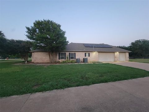 A home in Crowley