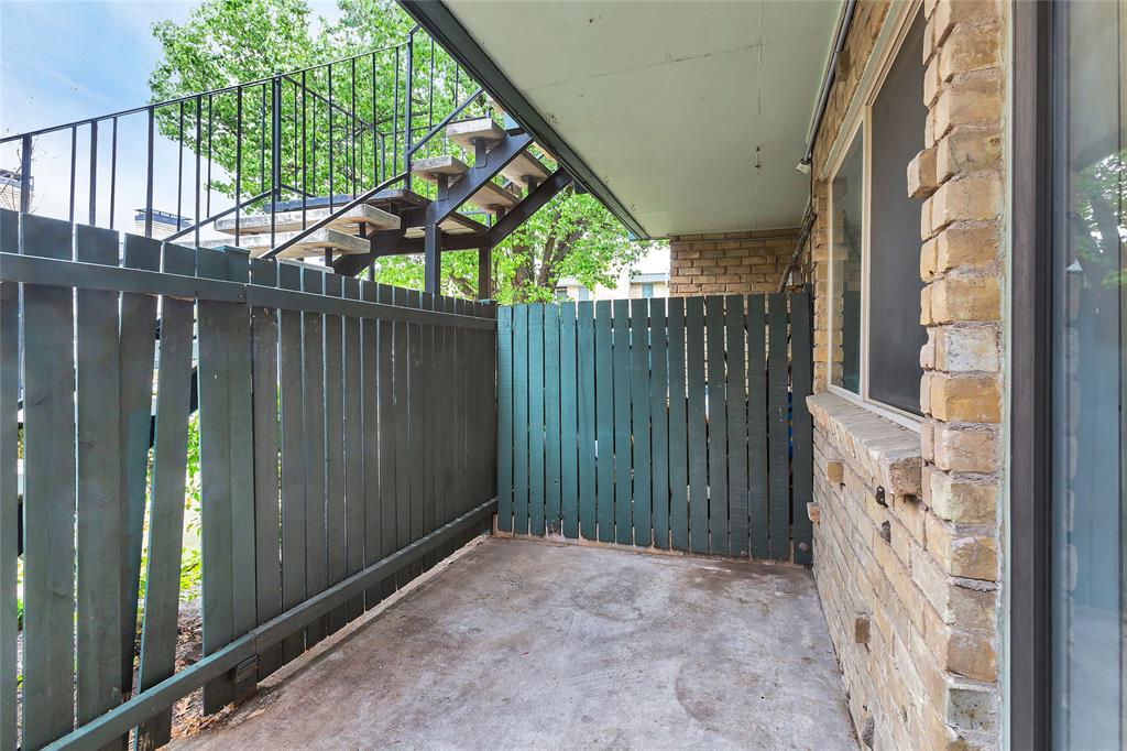 Park Meadow Condo - Residential