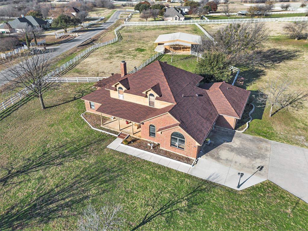 10101 Round Hill Road