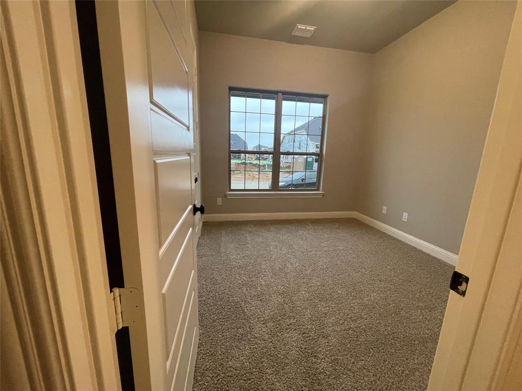 MUSTANG LAKES PHASE SIX (CCL), BLK W, LOT 26 - Residential Lease