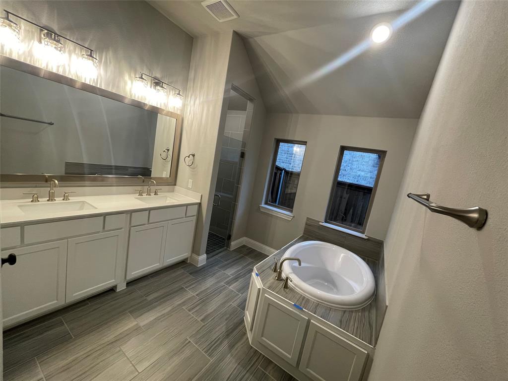 MUSTANG LAKES PHASE SIX (CCL), BLK W, LOT 26 - Residential Lease