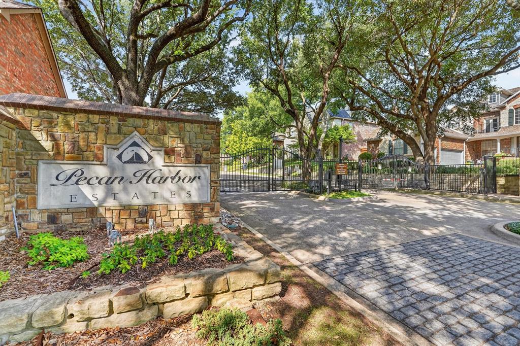 4209 Pinecreek Drive