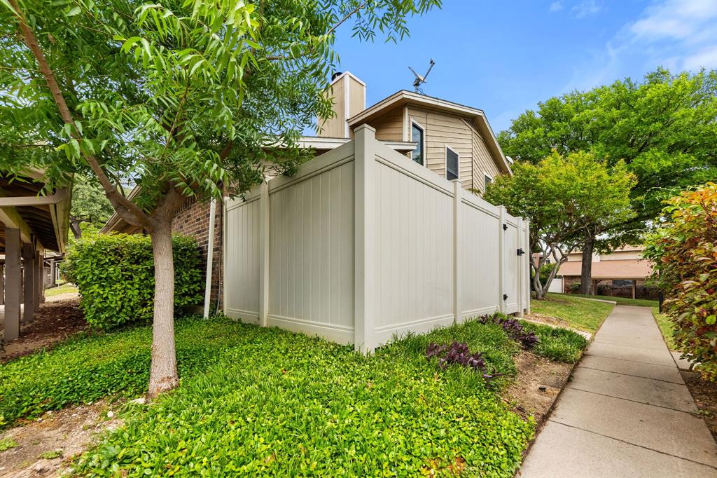 Ridgeline Townhome Condo - Residential
