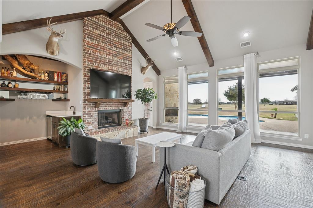 M B Reynolds - Residential