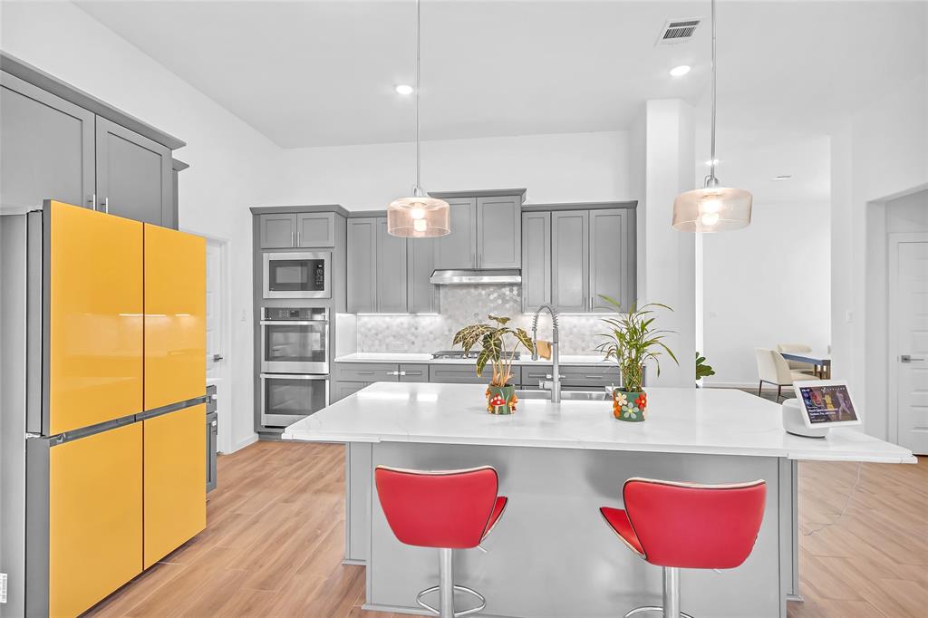 3520 Abingdon Avenue