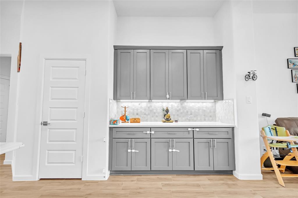 3520 Abingdon Avenue