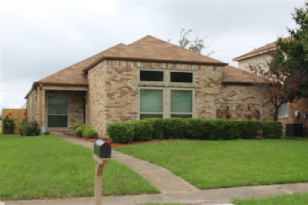 1108 Paintbrush Street