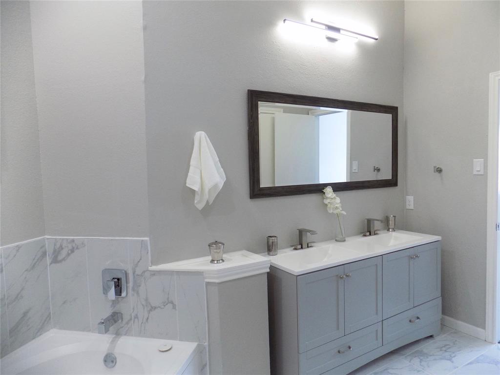 Castlewood 02 Rep - Residential