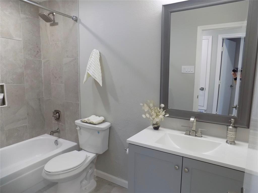 Castlewood 02 Rep - Residential