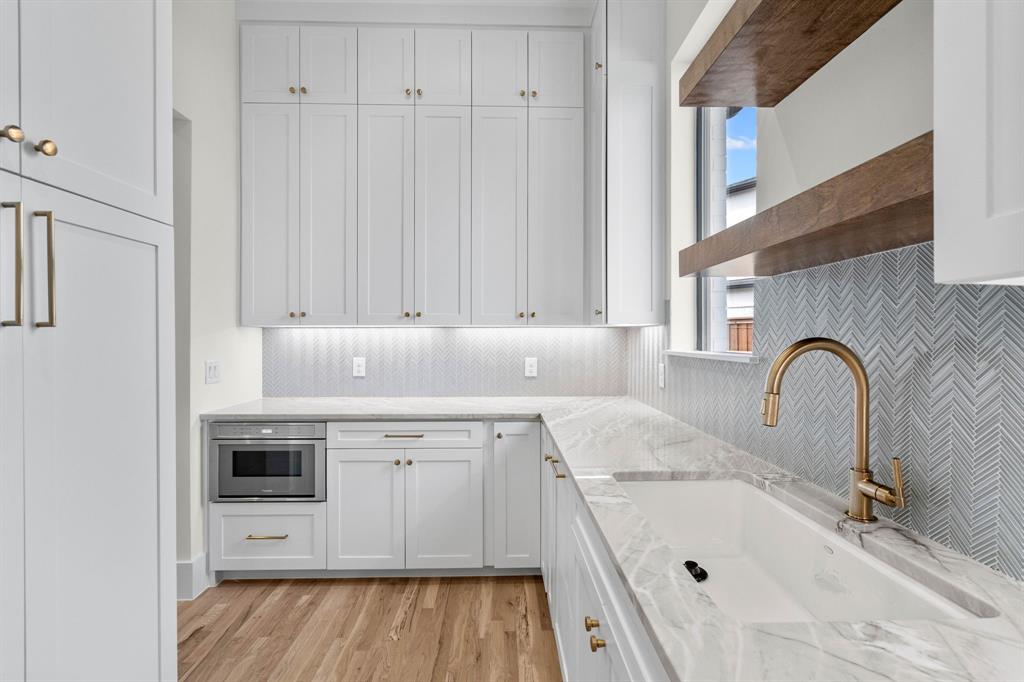 Oaks of Lonesome Dove - Residential