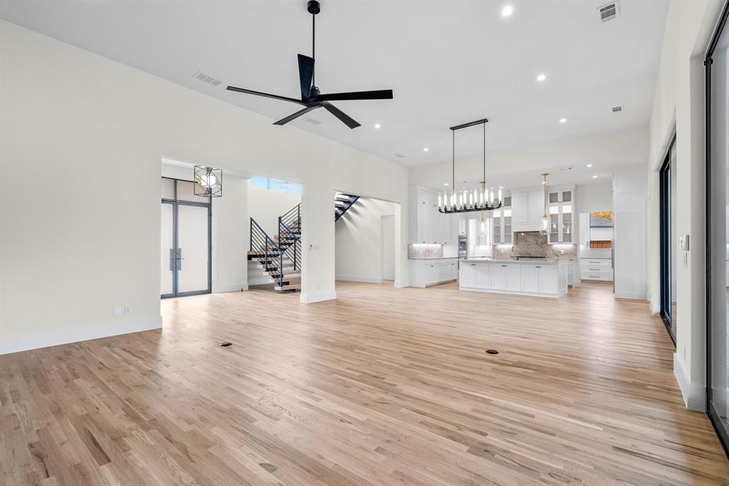 Oaks of Lonesome Dove - Residential