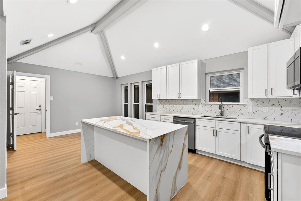 Oak Hills Sec 1 - Residential