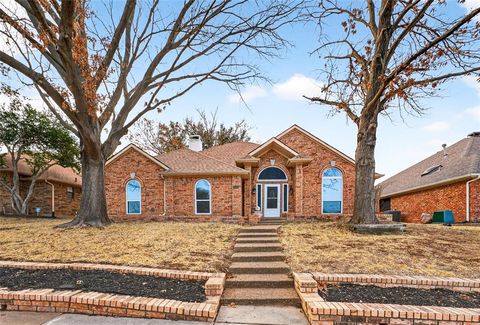 1316 Royal Palm Lane Carrollton TX 75007