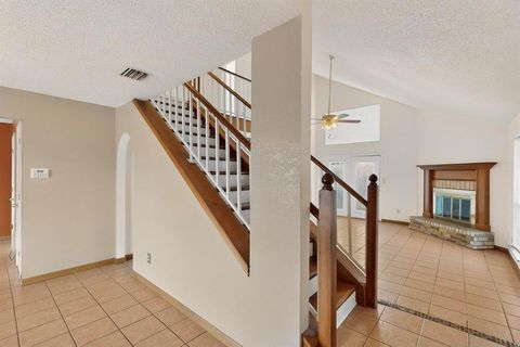 Tiny photo for 710 Snapdragon Trail, Mesquite, TX 75149 (MLS # 21201227)