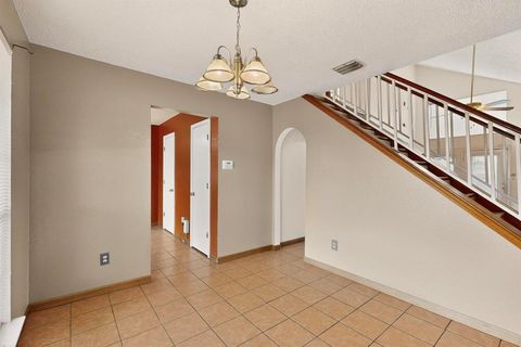 Tiny photo for 710 Snapdragon Trail, Mesquite, TX 75149 (MLS # 21201227)