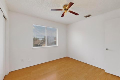 Tiny photo for 710 Snapdragon Trail, Mesquite, TX 75149 (MLS # 21201227)