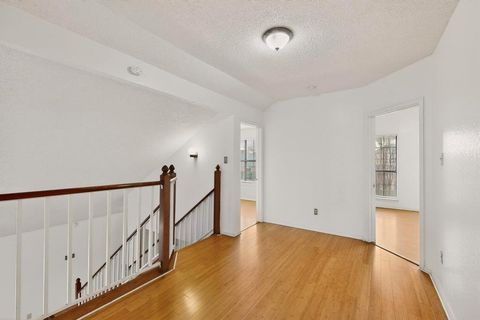 Tiny photo for 710 Snapdragon Trail, Mesquite, TX 75149 (MLS # 21201227)