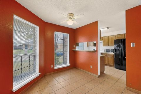 Tiny photo for 710 Snapdragon Trail, Mesquite, TX 75149 (MLS # 21201227)