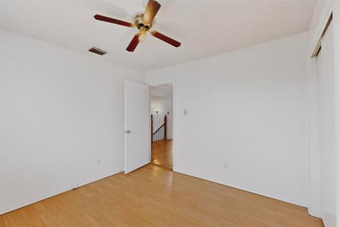 Tiny photo for 710 Snapdragon Trail, Mesquite, TX 75149 (MLS # 21201227)