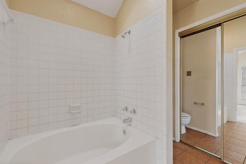 Tiny photo for 710 Snapdragon Trail, Mesquite, TX 75149 (MLS # 21201227)