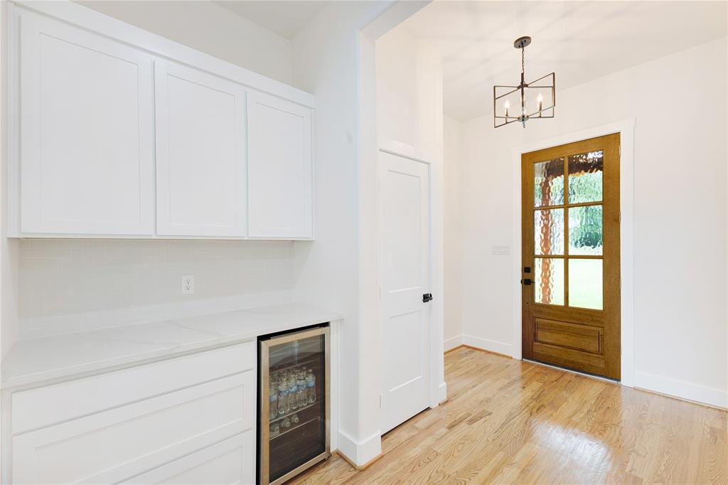 Crestdale Add - Residential