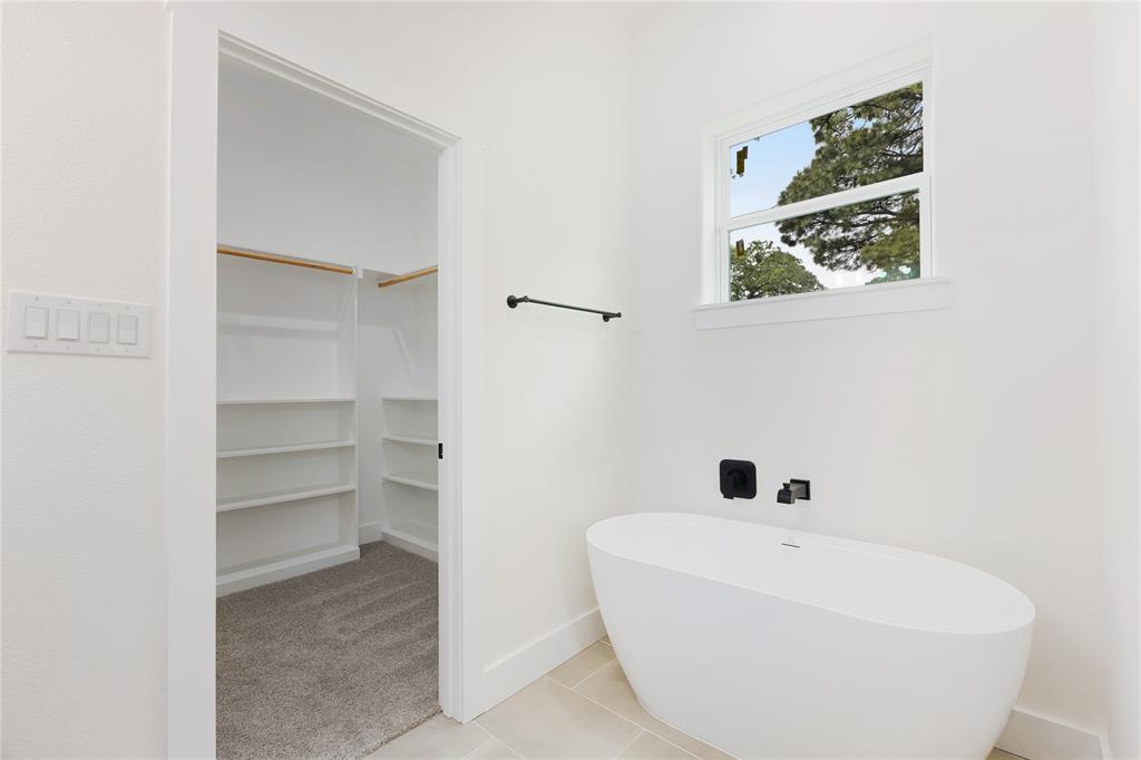 Crestdale Add - Residential