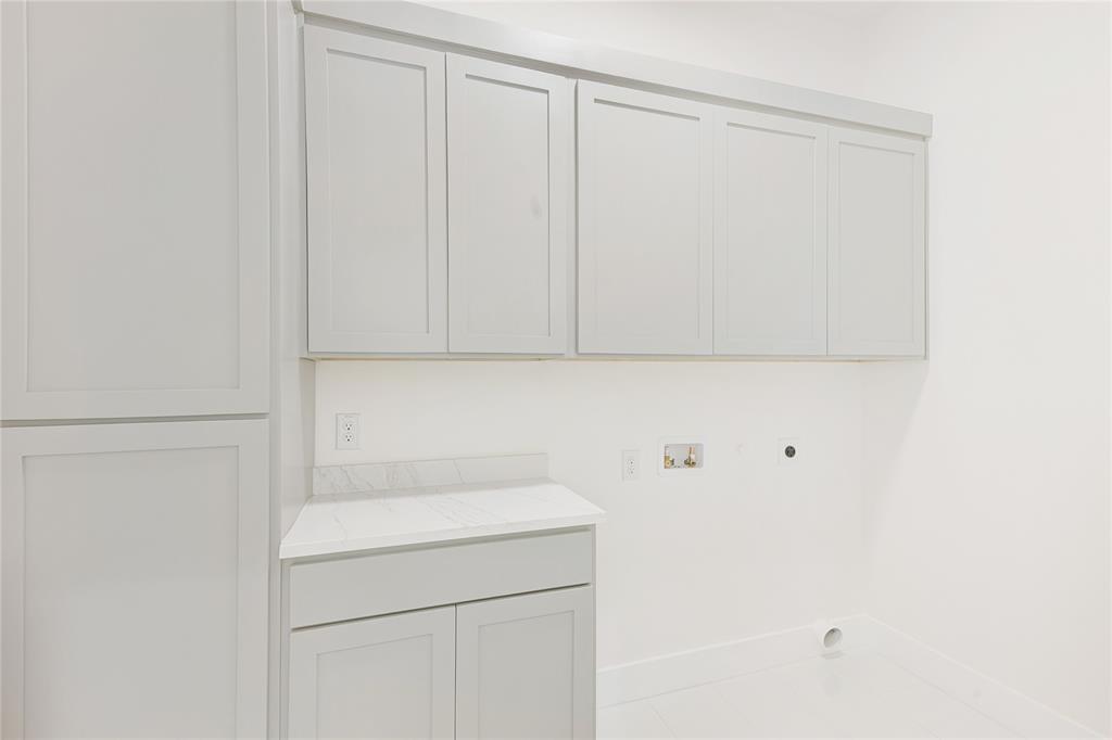 Crestdale Add - Residential