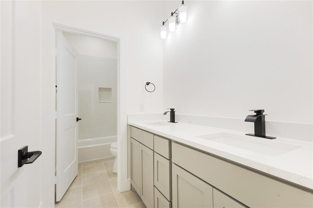 Crestdale Add - Residential