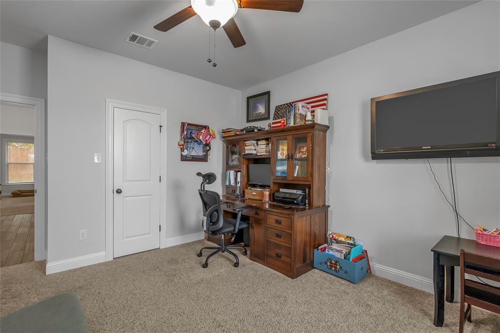 Lost River - Residential