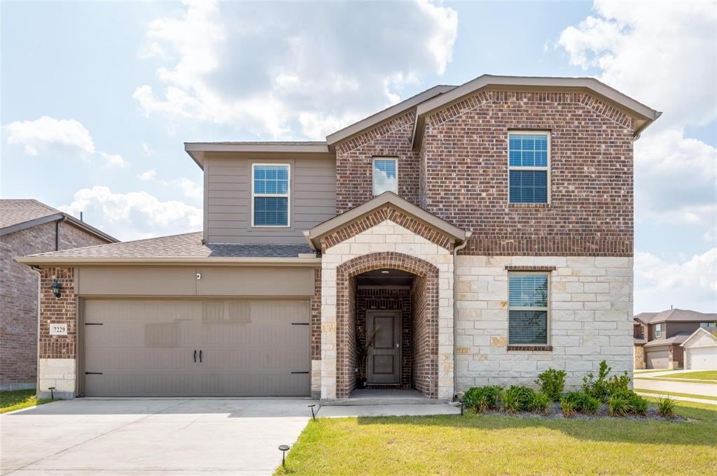 Photo of 7229 Headingham Way, McKinney, TX 75071 (MLS # 21392403)