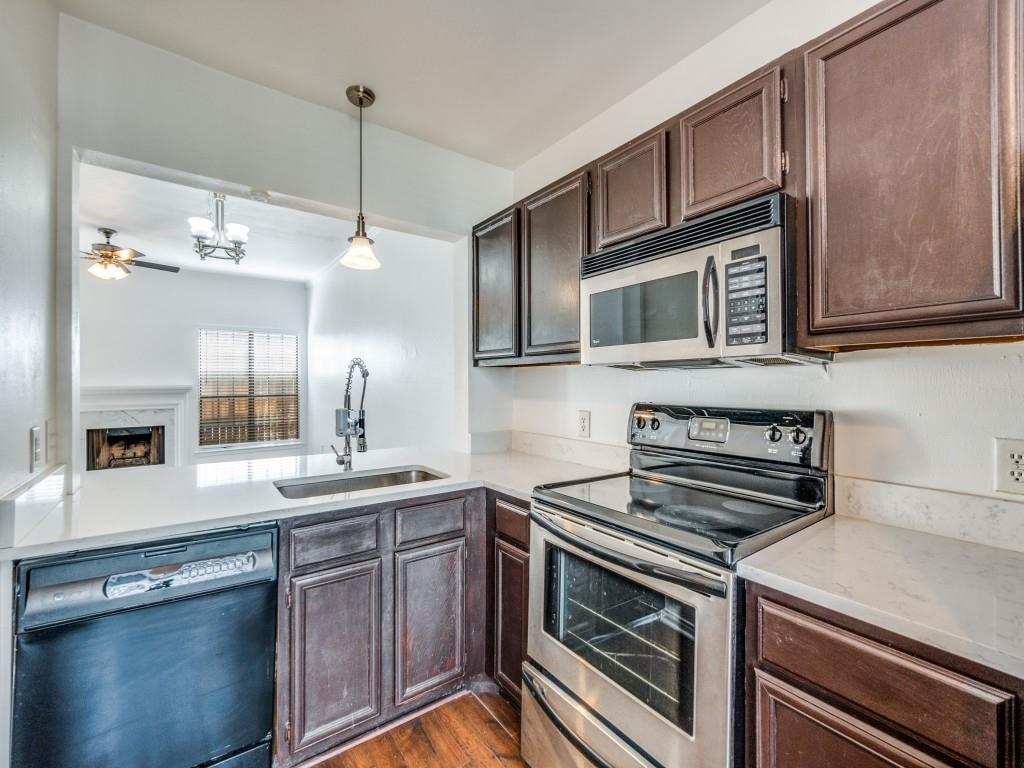 Courtyard Condo - Residential