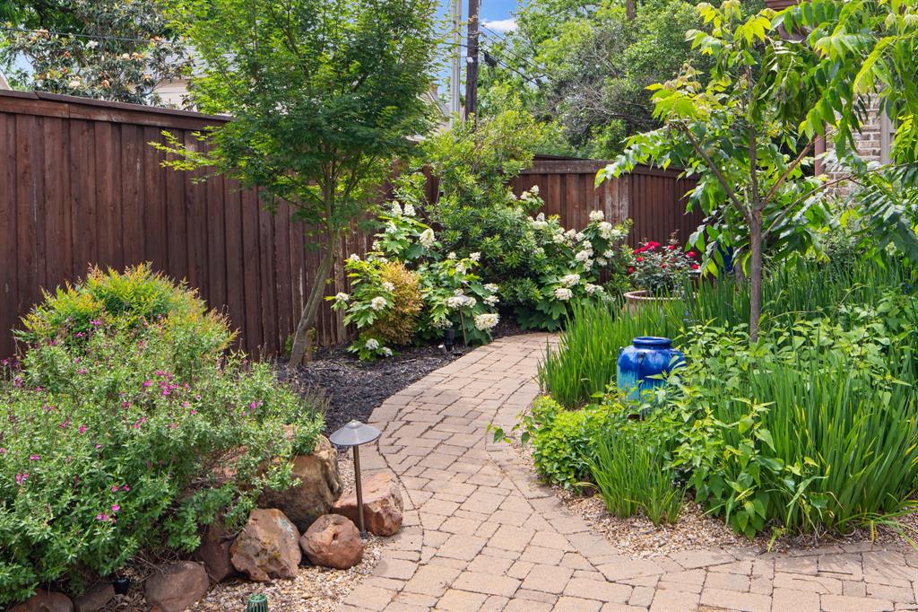 Hamilton & Mcconnell - Residential