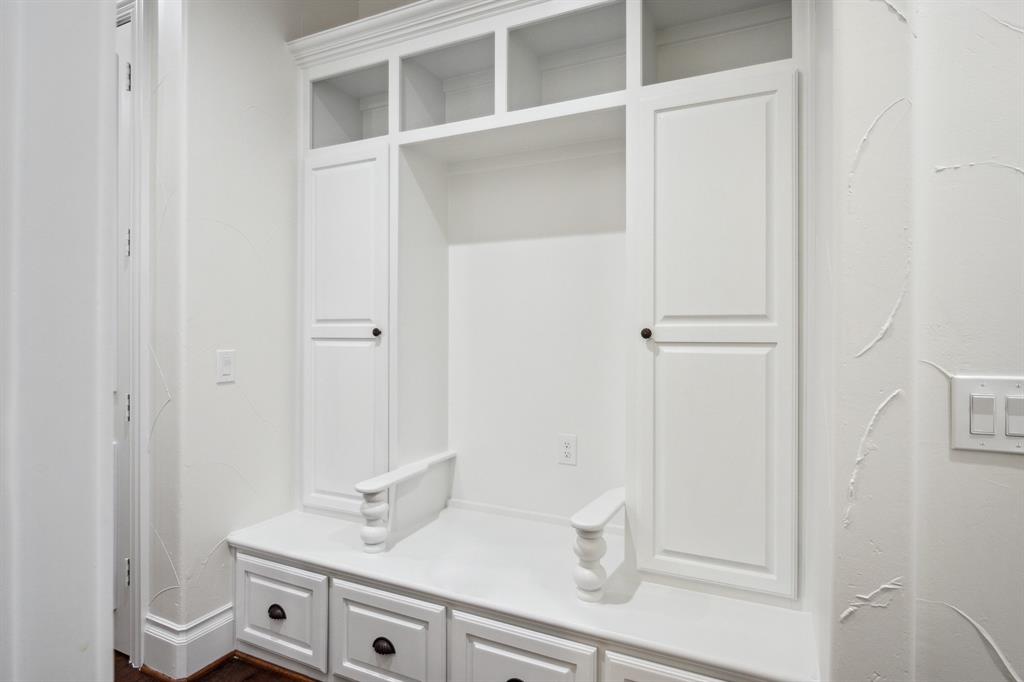 Hamilton & Mcconnell - Residential