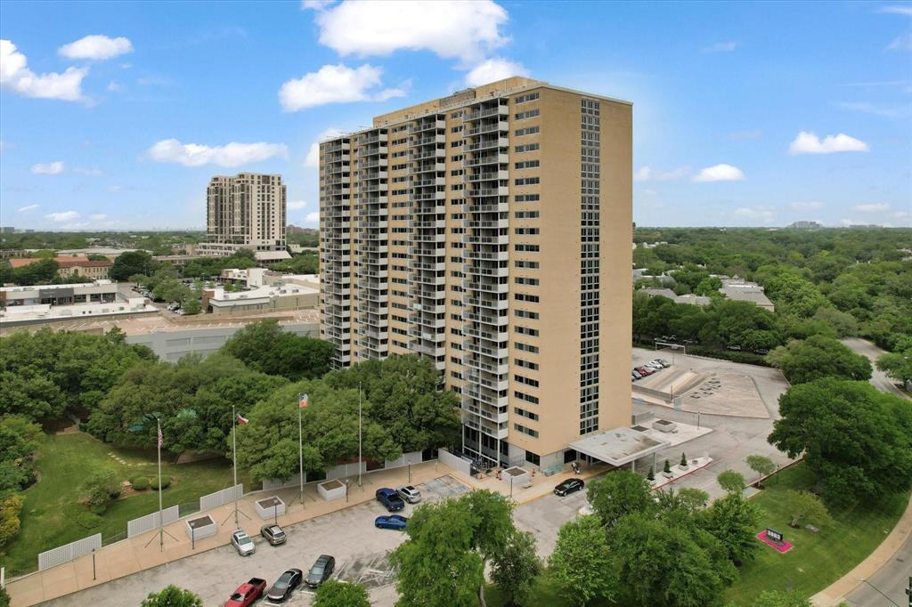 Twenty-One Turtle Crk Bldg A - Residential Lease