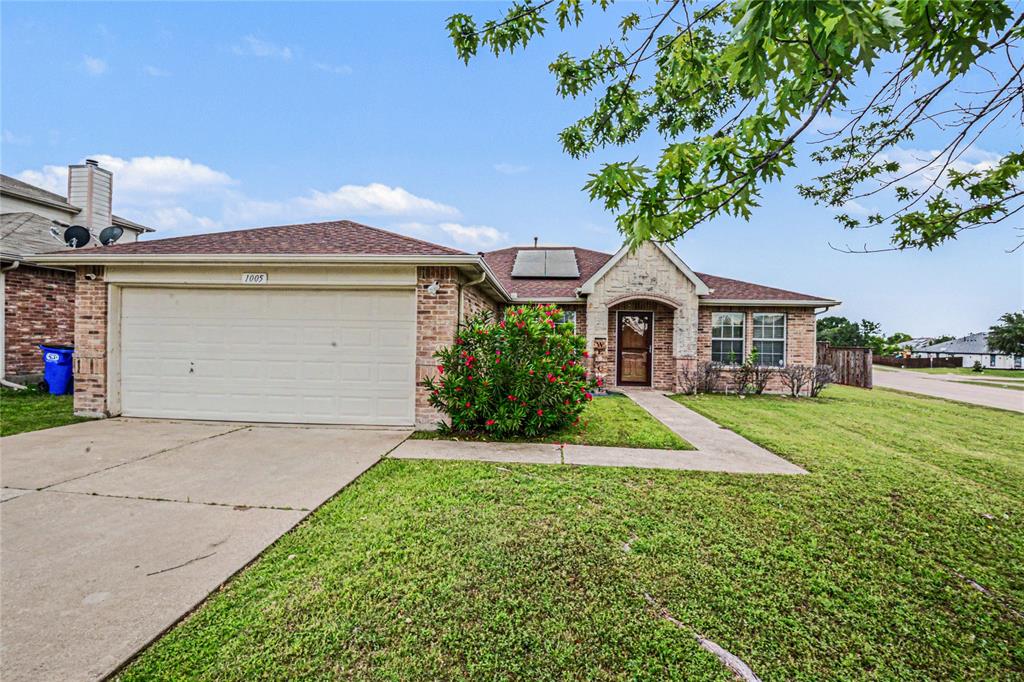 1005 Windsor Lane