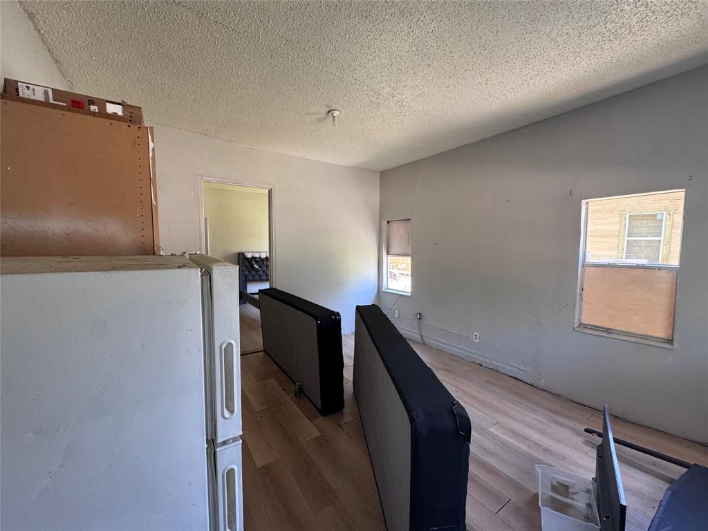 Warren Rev - Residential
