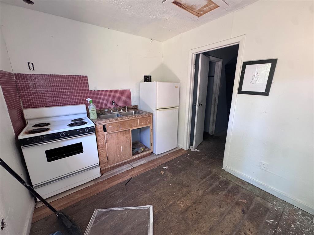 Warren Rev - Residential