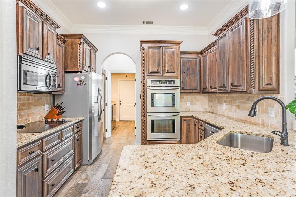 Decordova Bend Estate - Residential