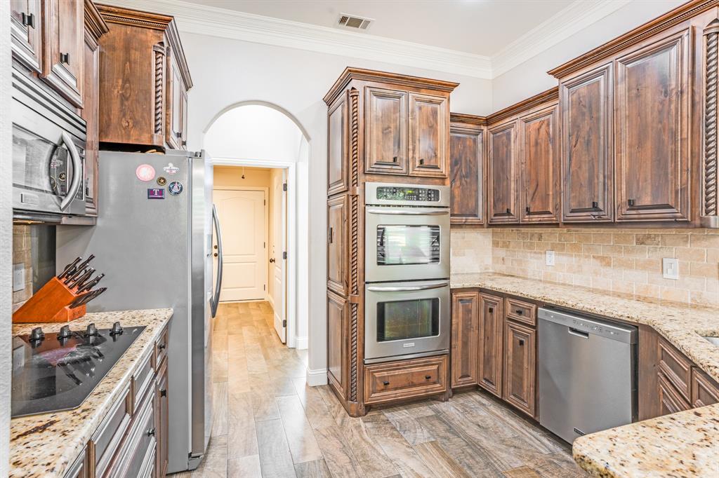 Decordova Bend Estate - Residential