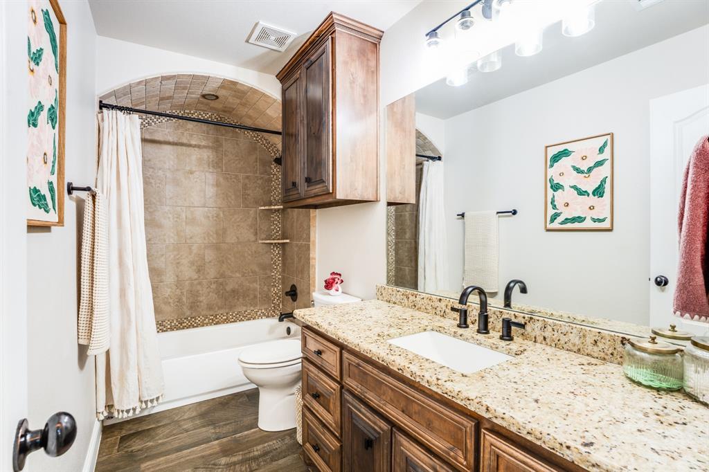 Decordova Bend Estate - Residential