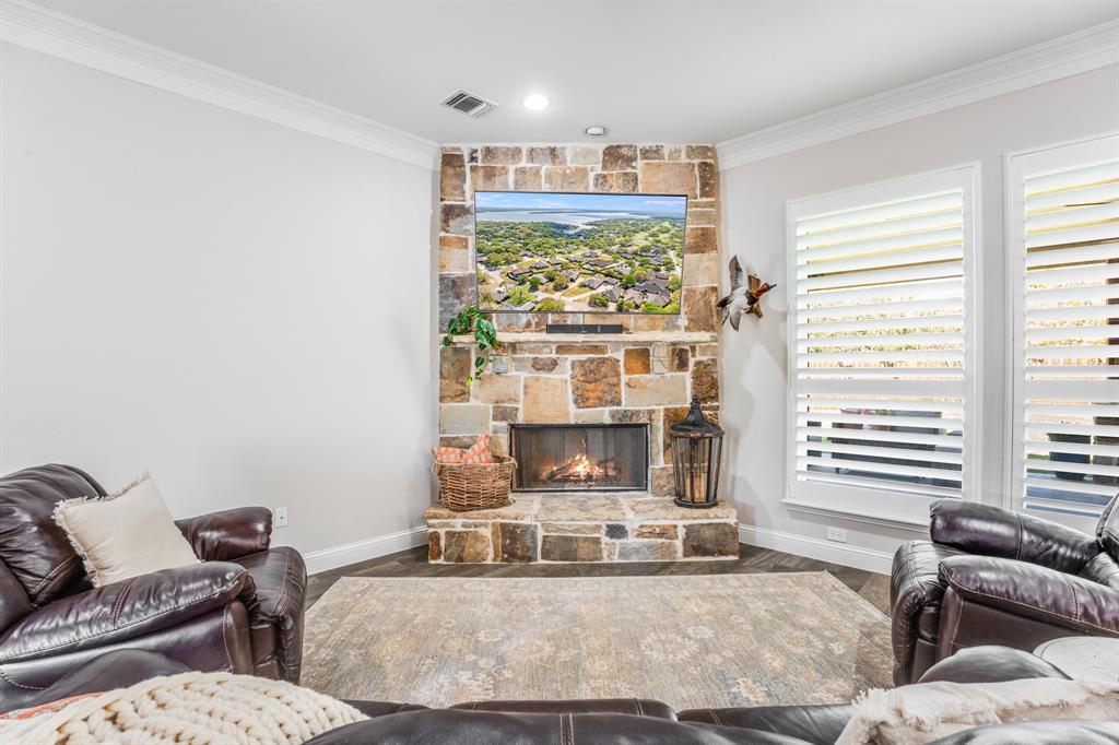 Decordova Bend Estate - Residential