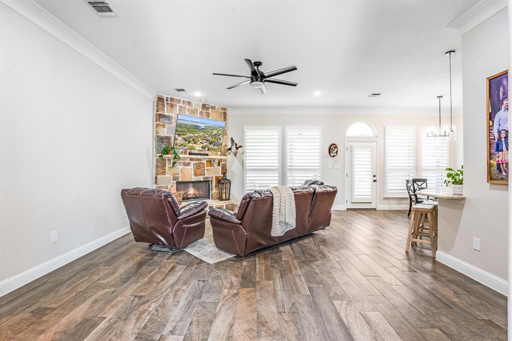 Decordova Bend Estate - Residential