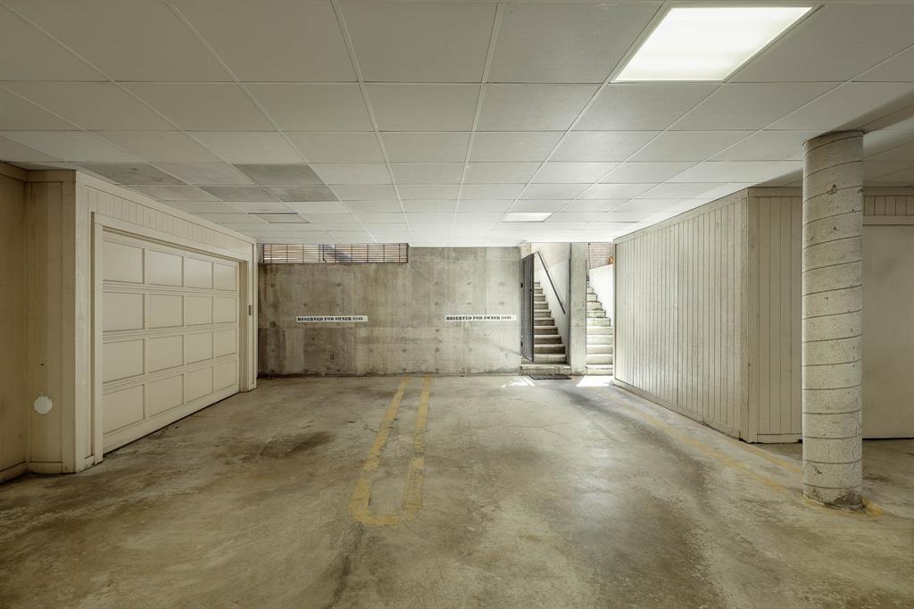 Shenandoah Place Condo - Residential