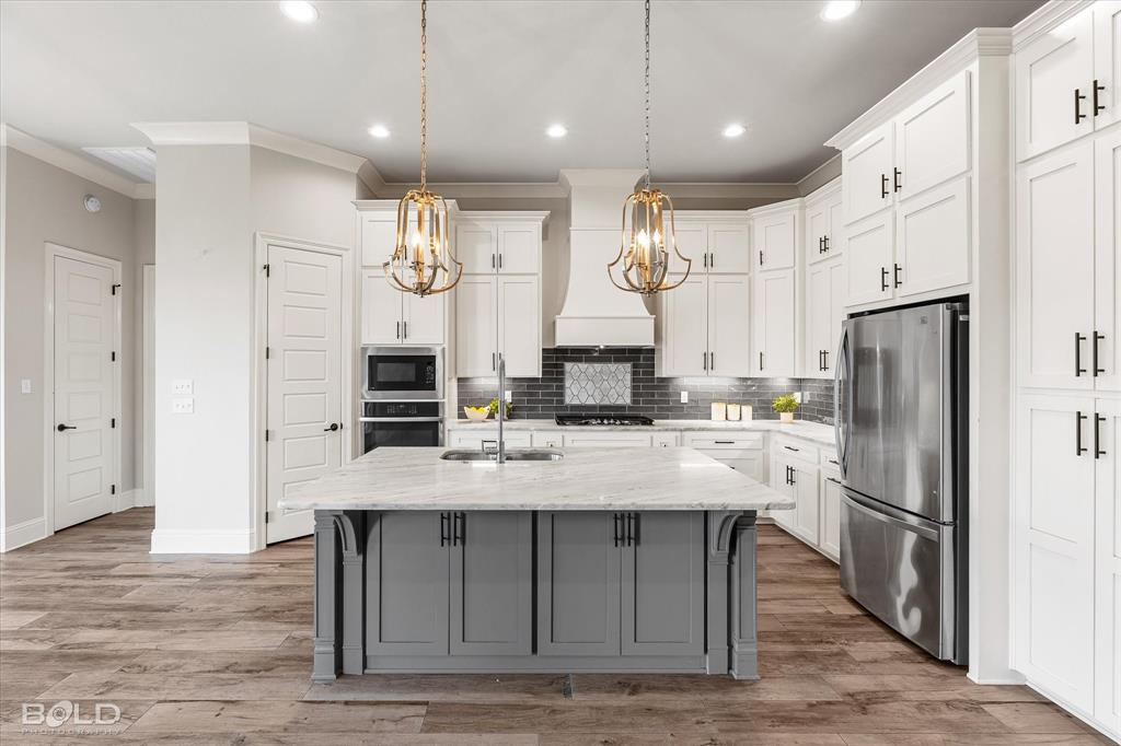 ST Charles Court - Residential