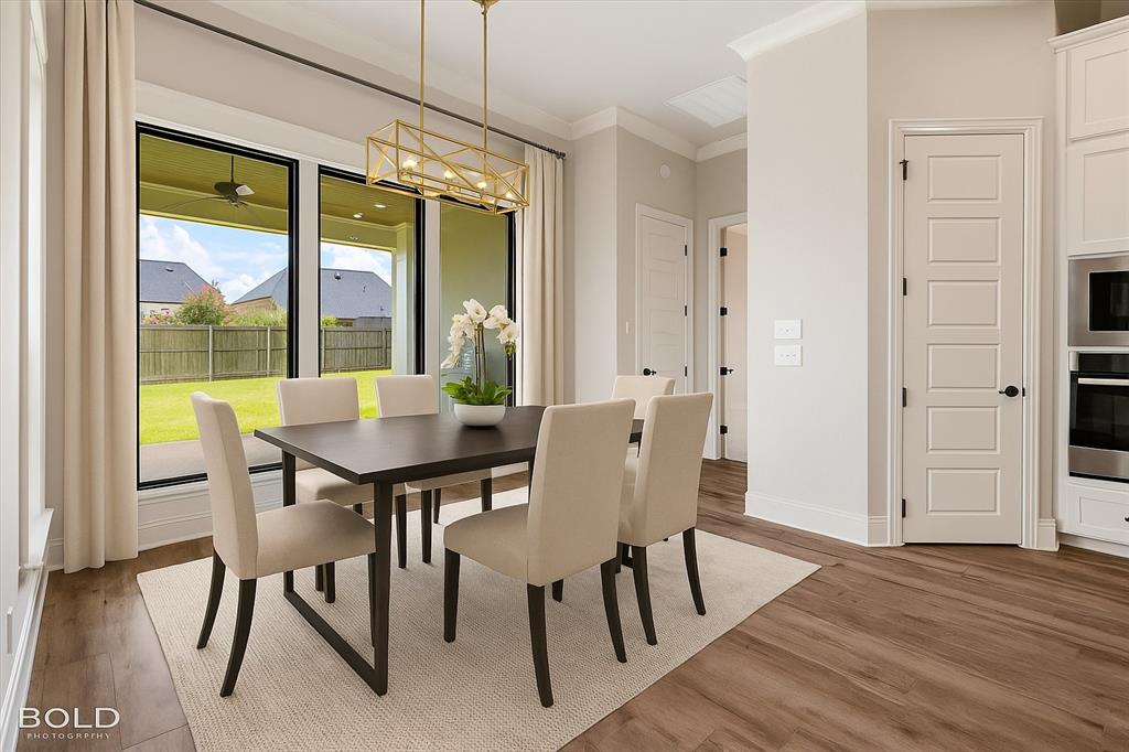 ST Charles Court - Residential